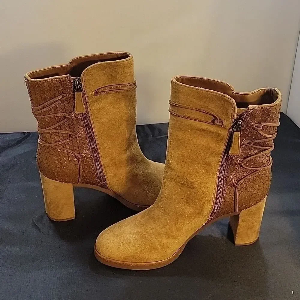 BRAND NEW JOHNSON & MURPHY ADLEY BLOCK HEEL BOOT